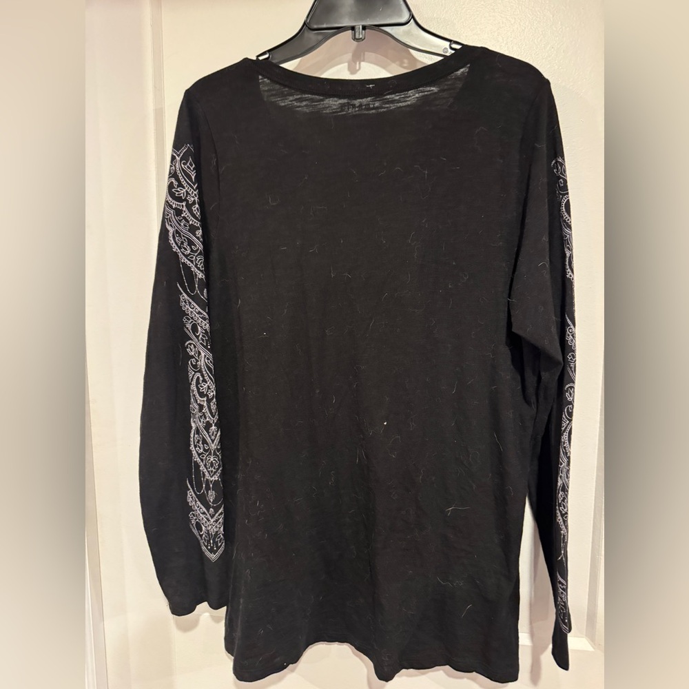 Torrid Print Sleeve Top - Picture 4 of 4